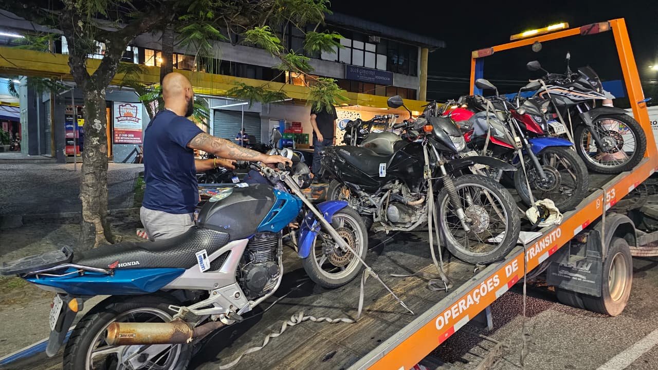 Prefeitura de Niterói faz operação contra motos barulhentas em Piratininga