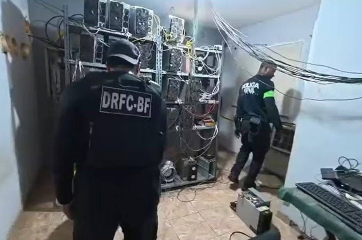 Polícia do Rio encontra laboratório usado para preparar cocaína